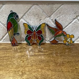 Parrot, butterfly & hummingbird suncatcher